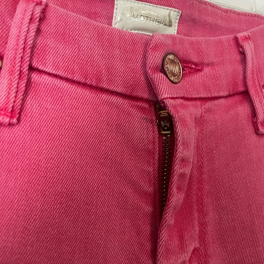 MOTHER The Looker Women's Hot Pink Jeans Size 26 - Picture 2 of 7